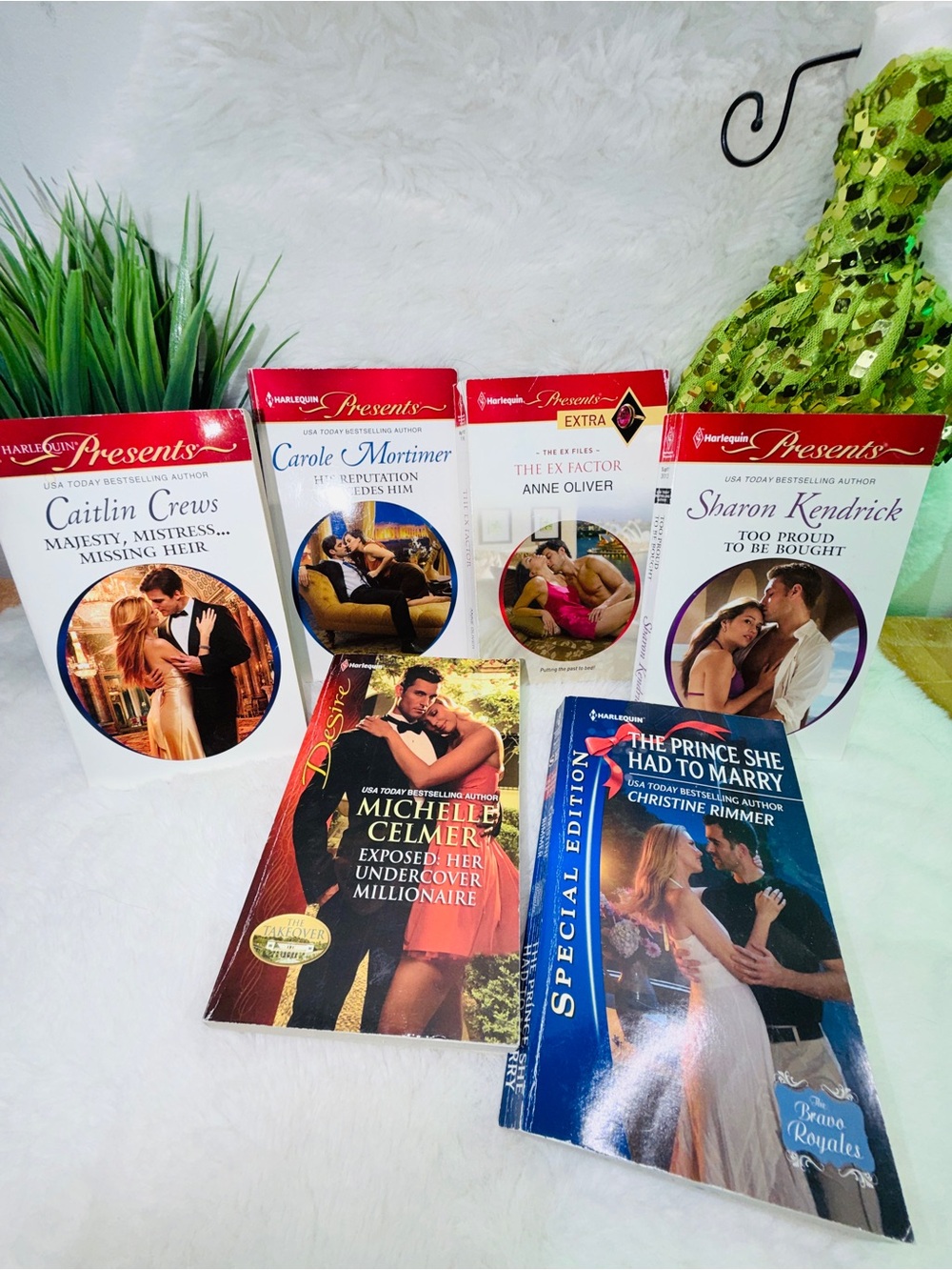 6 Bundle Harlequin Presents Romance Paperback Lot: Red, White, Blue Covers 📚